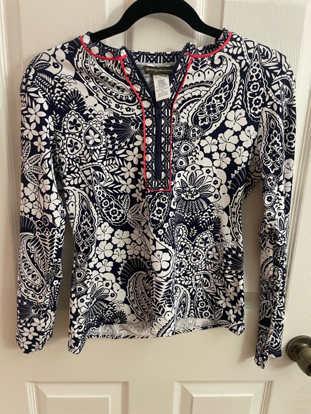 TOMMY BAHAMA Women's 1/2 Zip Rash Guard Medium Swim Shirt Long Sleeve Top